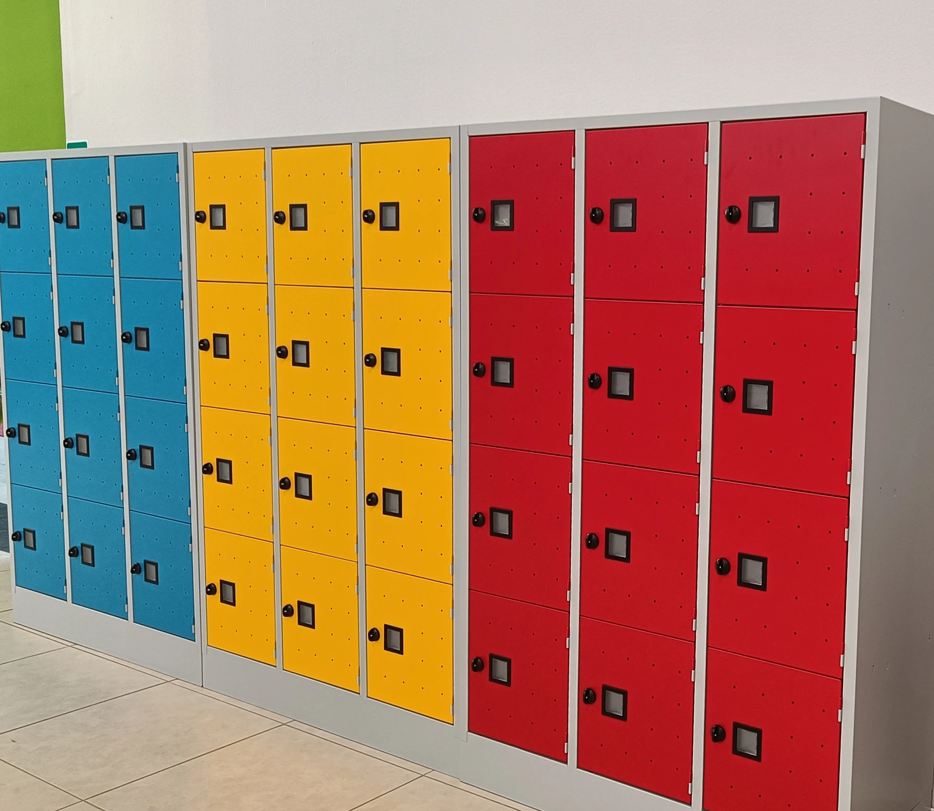 Armadietti installati